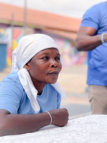 5F4836B6-345F-4E44-904B-72BF6DEB0E4C